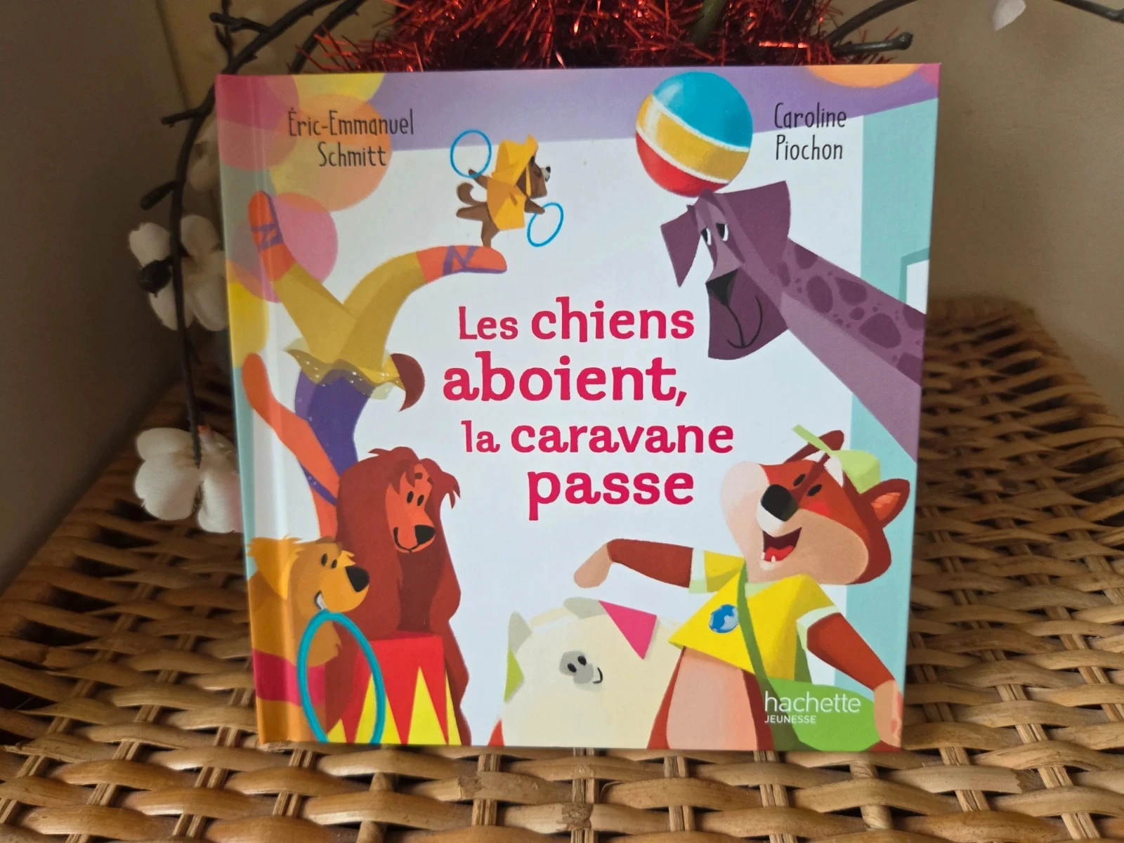 💜Les chiens aboient, la caravane passe livre enfant
